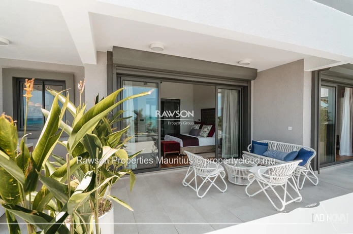 3 En-Suite Bedroom Penthouse | Seafront | Pereybere