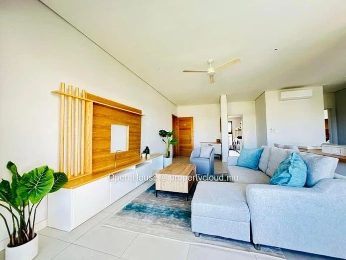 Location meublée - Penthouse 2 chambres - rooftop avec piscine privée - POINTE AUX CANONNIERS.