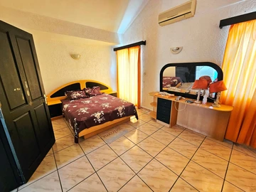 3 Bedroom Townhouse, Duplex