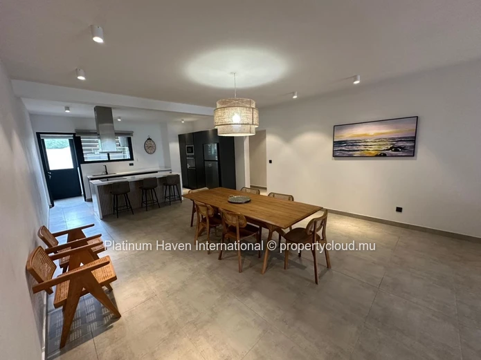 Exclusive Ground Floor Apartment | Tamarin ??