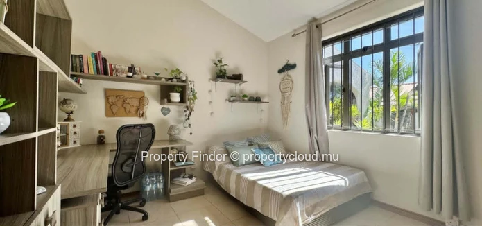 3-Bedroom House with Private Pool for Sale in Mauritius – Mauritian Citizens Only