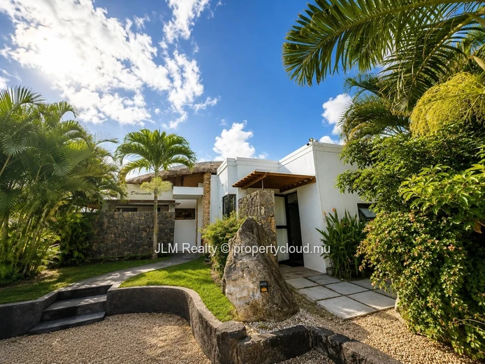 Furnished Villa with Private Pool for Long-Term Rent in Pointe aux Piments, Mauritius