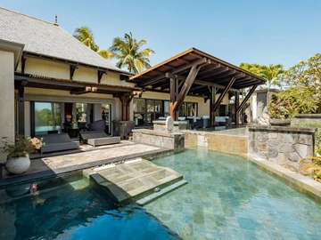 7 Bedroom Villa