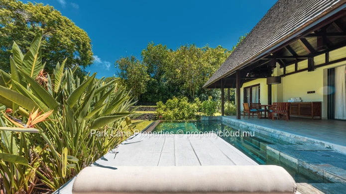 Luxury IRS Four Seasons Villa Suite with Private Pool, Golf & Ocean Views