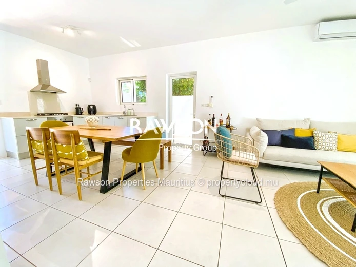 Duplex Meublé De 3 Chambres | Jardin & Piscine | Pereybère | Disponible À Partir De Juillet 2026