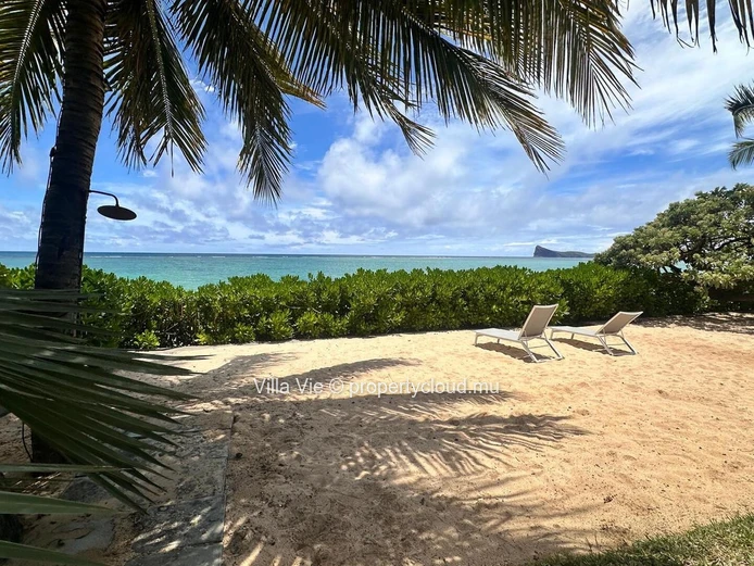 Péreybère - Appartement de haut standing de 3 chambres pieds dans l'eau