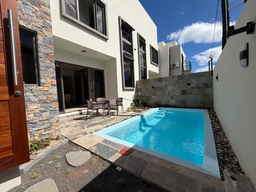 3 Bedroom Townhouse, Duplex