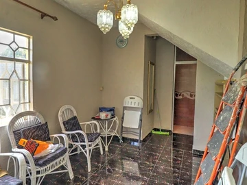 6 Bedroom House