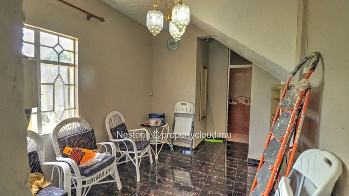 Maison meublée de 6 chambres dans un quartier calme