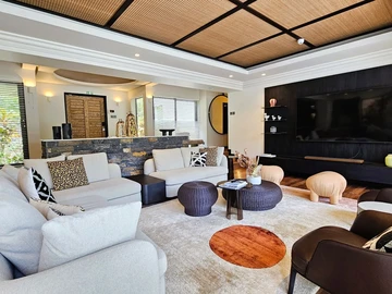 4 Bedroom Villa