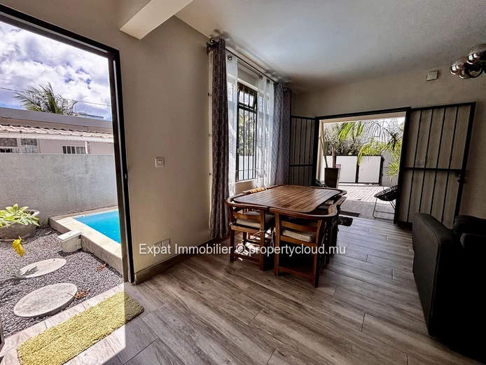 Appartement 2 chambres avec piscine dans un environnement verdoyant – Pointe aux Canonniers