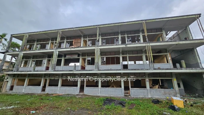 Commercial plot of 26 perches 