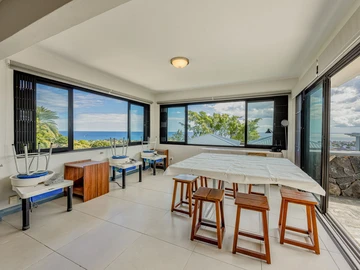4 Bedroom Townhouse, Duplex
