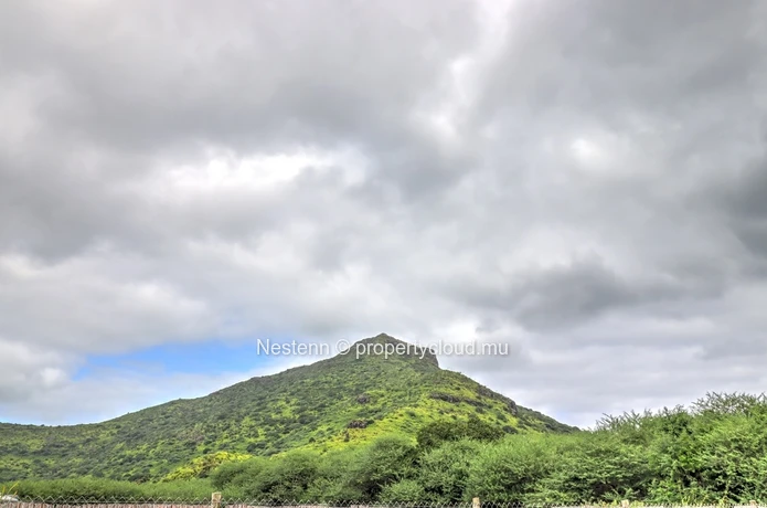 Residential Land in Morcellement Belouguet (3,311 m² / 78 perches)