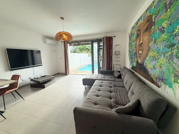 4 Bedroom Townhouse, Duplex