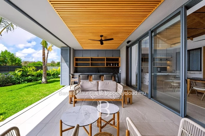 MONT CHOISY - Villa - 4 Bedrooms