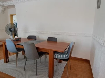 Appartement de 5 Chambres