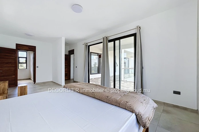 Somptueuse Villa Contemporaine Avec Piscine Privée