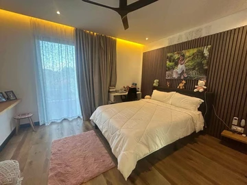 4 Bedroom Villa