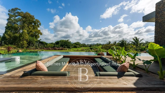 Anahita Resort - Exceptional Architect-Designed Villa Overlooking The Golf Course