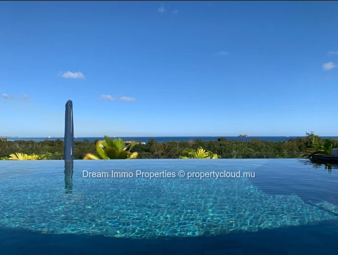 Penthouse Moderne D'exception Avec Vue Mer A Balaclava – Ile Maurice