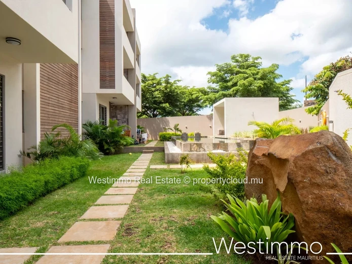 FLIC EN FLAC - Modern 3-bedroom apartment for long-term rental