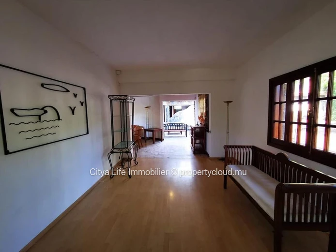 Luxurious Furnished House with Private Pool in Floréal - 560m² Living Area - Rs 120,000 rent