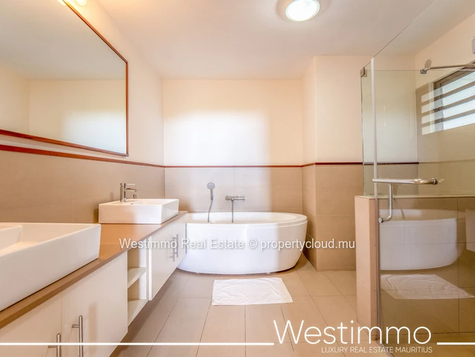 3-bedroom apartment for rent on Queen Mary Avenue, Floréal, Mauritius