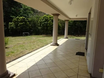 Maison de 4 Chambres