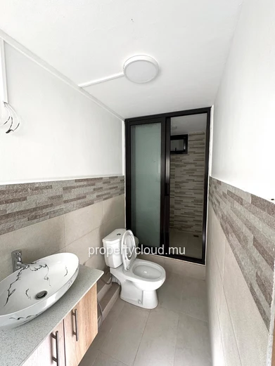 Flic en Flac for rent 4 bedroom penthouse with sea view in Flic en Flac