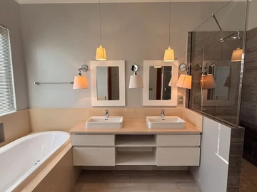 Appartement de 5 Chambres