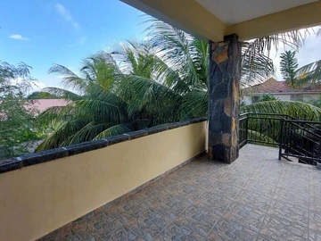 Appartement de 3 Chambres