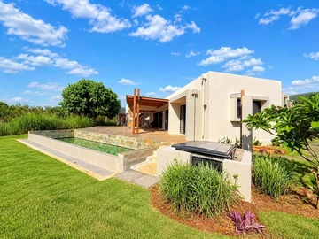 4 Bedroom Villa