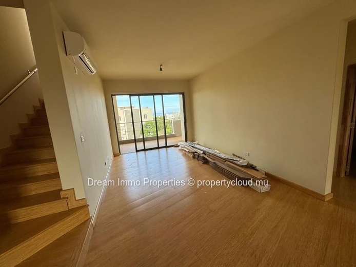 New Penthouse With Access To Private Rooftop With Sea & Mountain Views In Flic En Flac - Mauritius