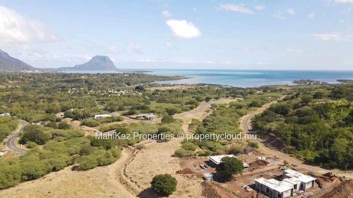 Prestigious Sea & Mountain View Land For Sale | Domaine Palmyre, Petite Rivière Noire 