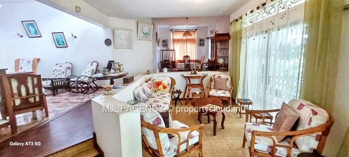 Maison Spacieuse à Beau Bassin : Confort et Commodités Assurés