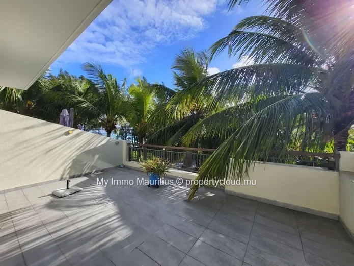 Penthouse 3 chambres 50 mètres de la plage