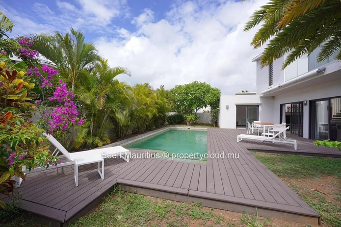 Retraite côtière : villa de 4 chambres à quelques pas de la plage de Trou Aux Biches