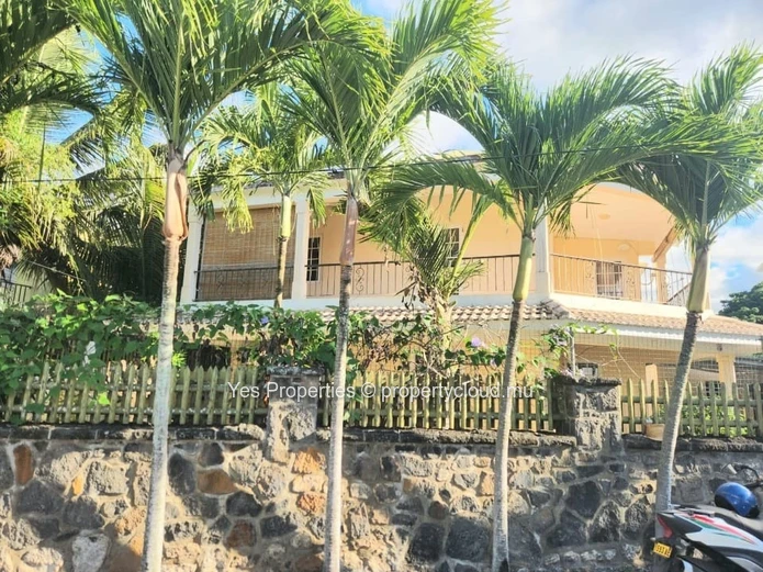 Villa - Calodyne - VALUE FOR MONEY - Rs 8.5M