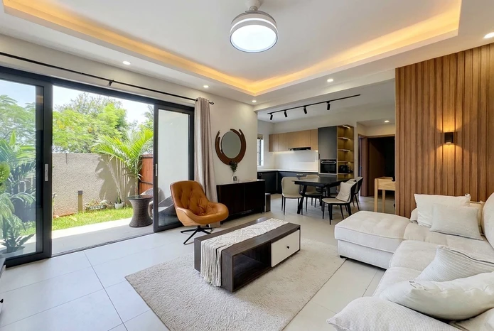 À Louer – Bel Appartement À Roches Brunes