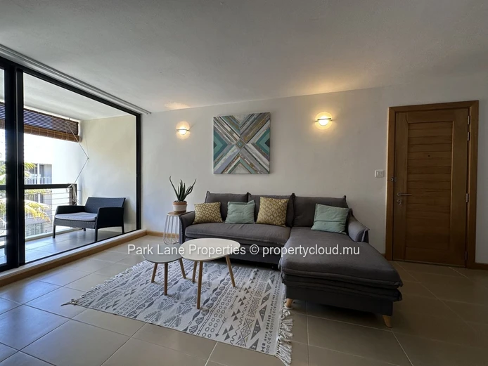 Spacious and modern apartment for Sale in Mon Choisy