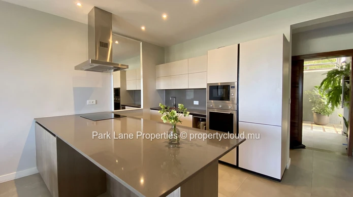 Appartement exquis avec vue sur la mer à Marguery