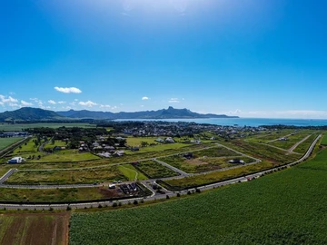 Newly-Listed Residential Plot for Sale in Beau Vallon Morcellement - Coté Champs