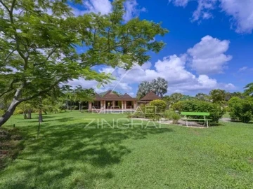 4 Bedroom Villa