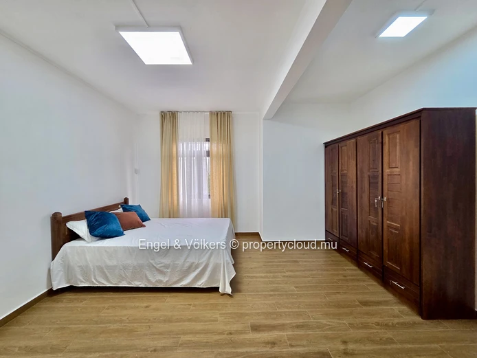Balaclava | Peaceful Residential Setting Close to the Beach