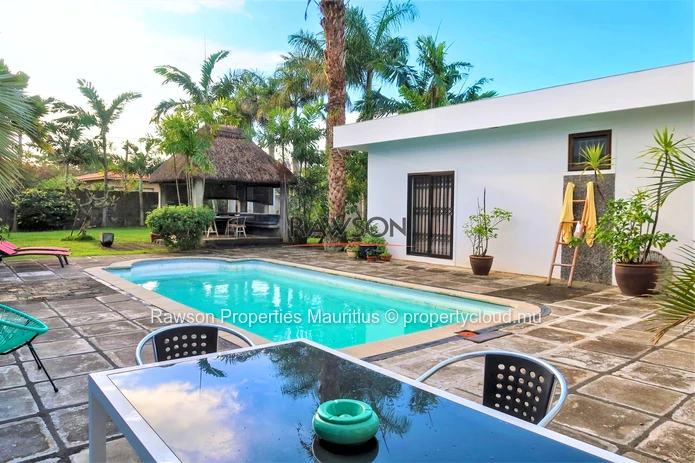 Villa A Louer A Calodyne