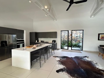 4 Bedroom Villa