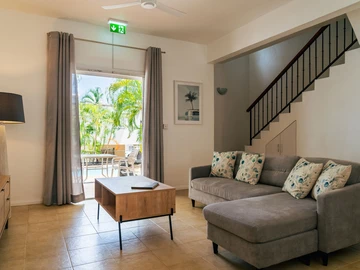2 Bedroom Townhouse, Duplex