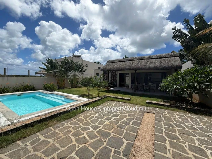 Villa meublée de 3 chambres avec piscine privée à Grand Baie