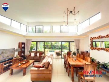 Charming Villa in heart of Bain Beouf